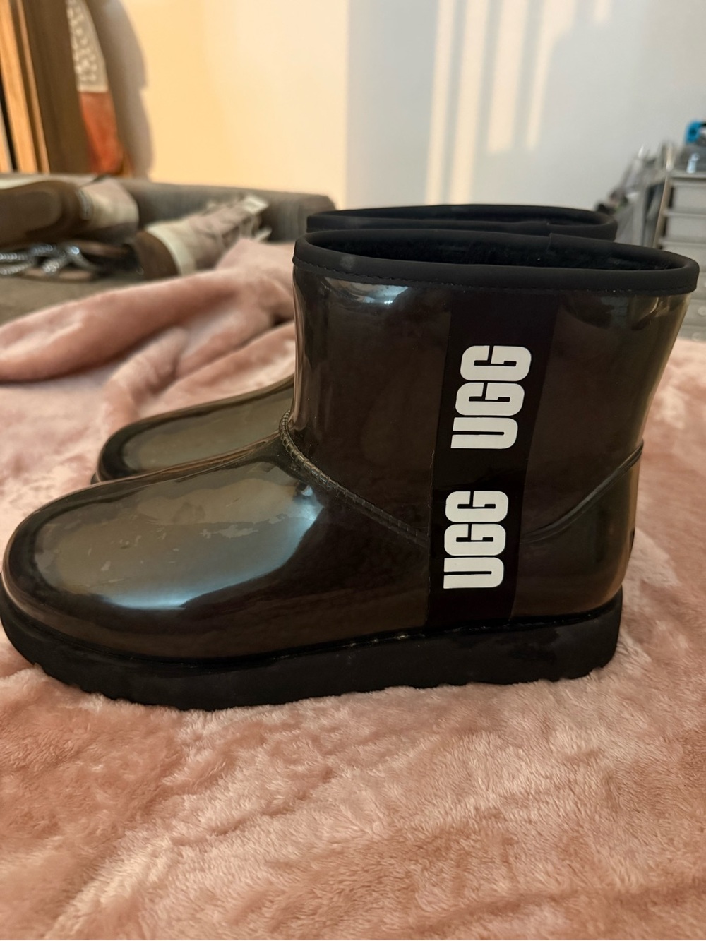 UGG women Glossy Black Short Rain Boot